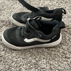 black ultra range size 10 easy slide on used good condition